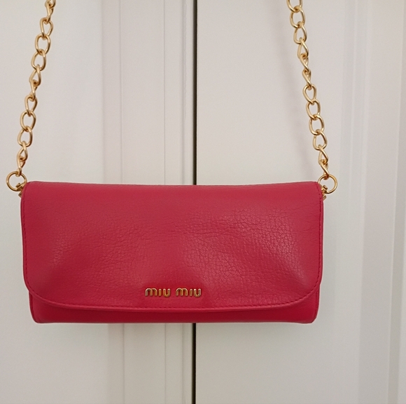 Authentic Miu Miu Pink Pebbled Leather Wallet - Picture 2 of 12